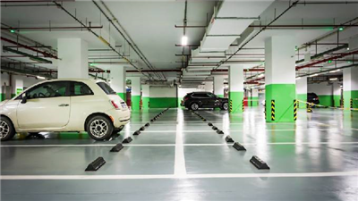 Quali fattori dovrebbero essere considerati quando si installano sistemi di parcheggio intelligen...