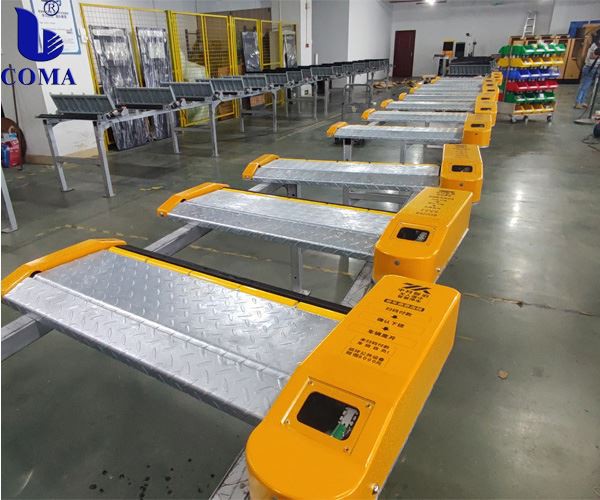Blocco del sistema di parcheggio con macchina di pagamento